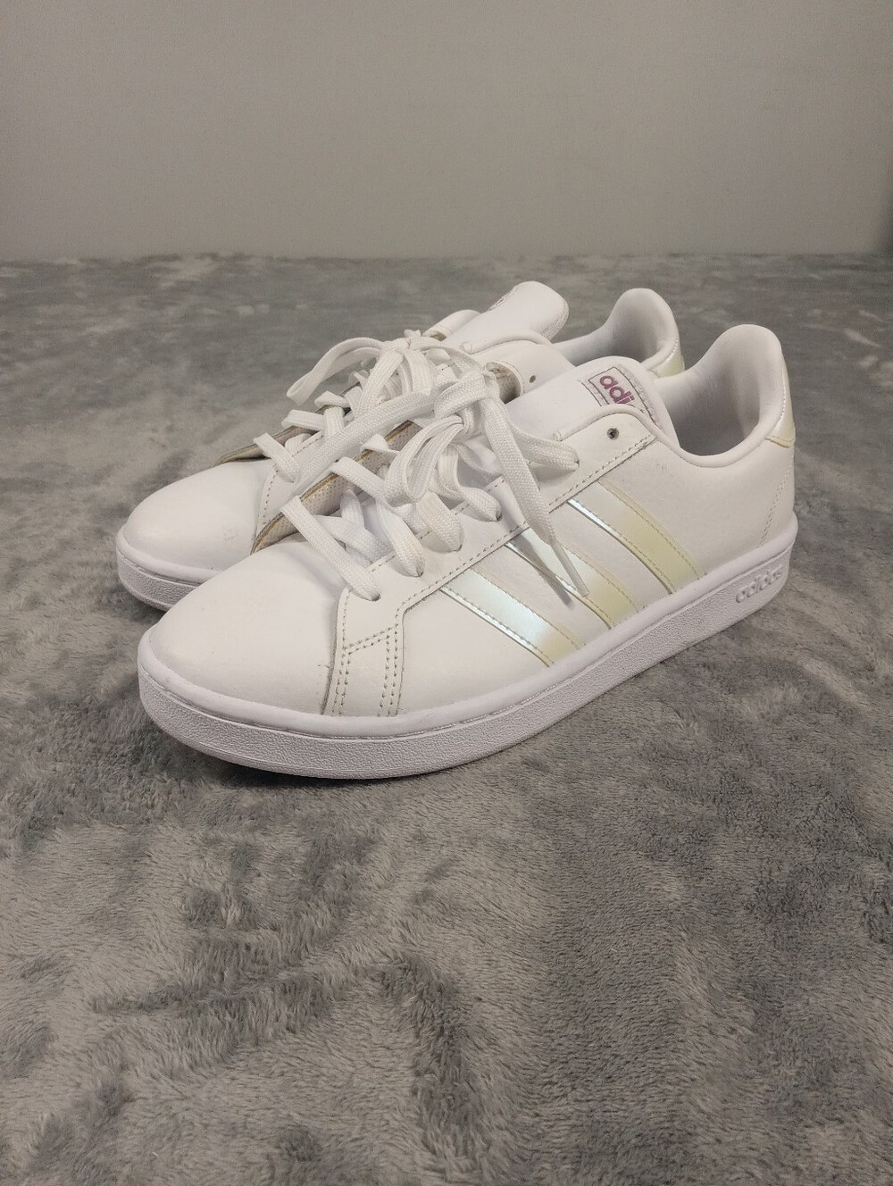 Adidas Women’s White Sneakers with Iridescent Stripes Size 8.5